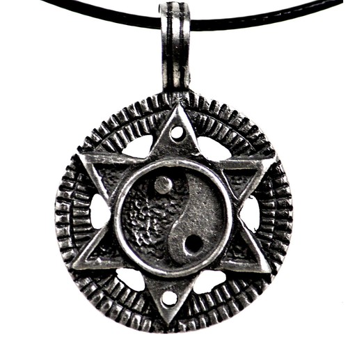 Yin yang anhänger mit - yin,